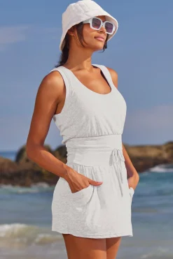 Becca Dresses><noscript><img width=