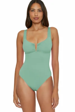 Becca Plunge Neck>COLOR CODE 1PC V-WIRE |MINERAL|WHITE|ORCHID|BLACK|DEEP BLUE