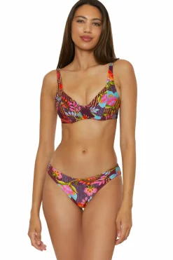 Becca Hipster><noscript><img width=